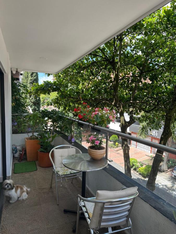 Casa Del Arbol Apto. 301 メデジン エクステリア 写真